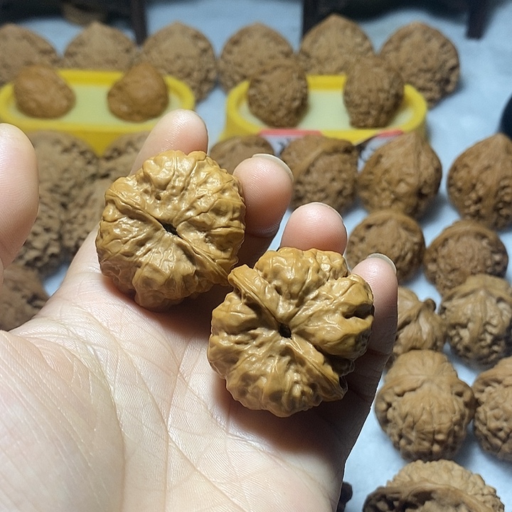 文玩核桃把件蛤蟆36尺