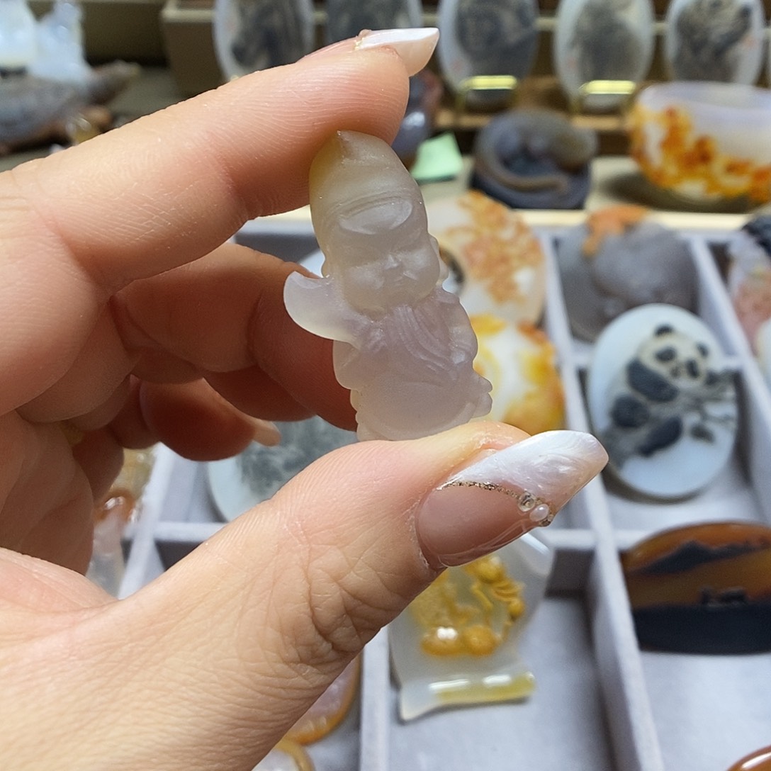 玛瑙/玉髓颈饰未镶嵌