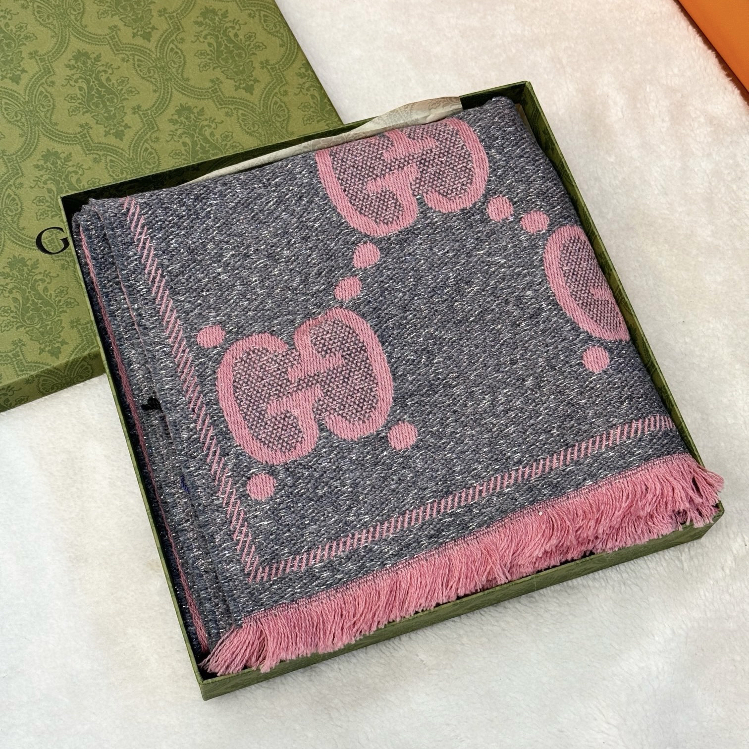 99新 GUCCI/古驰 Gucci古驰双色大G logo银丝围巾