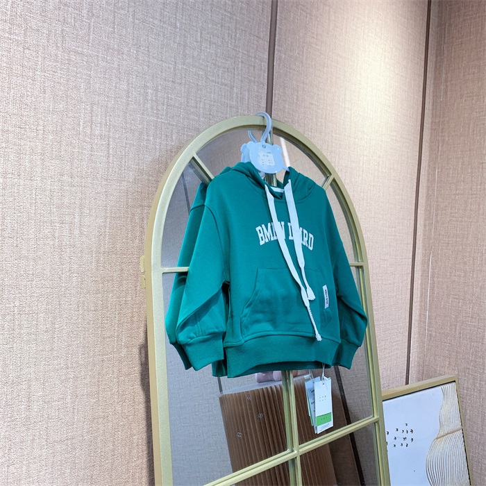 AE136    宝宝单层连帽单上衣  春款