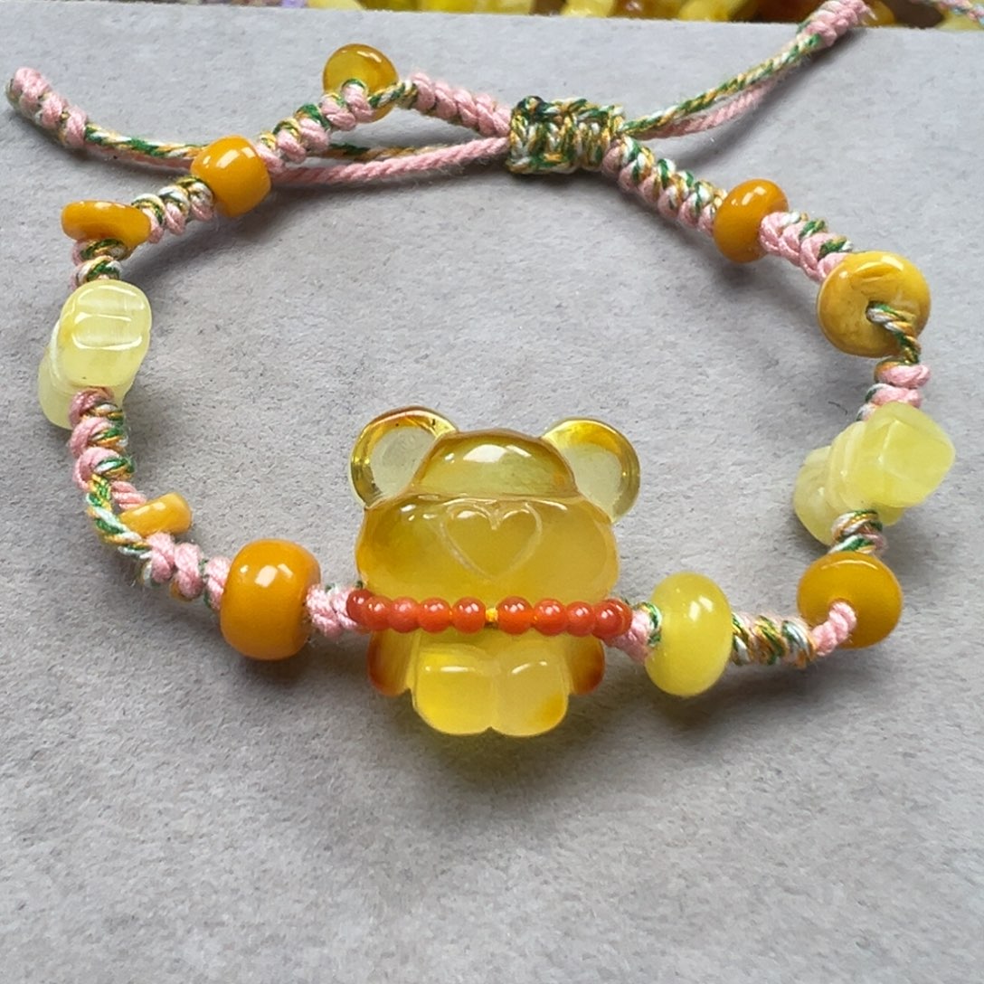 未镶嵌吊坠(不含链)琥珀?****