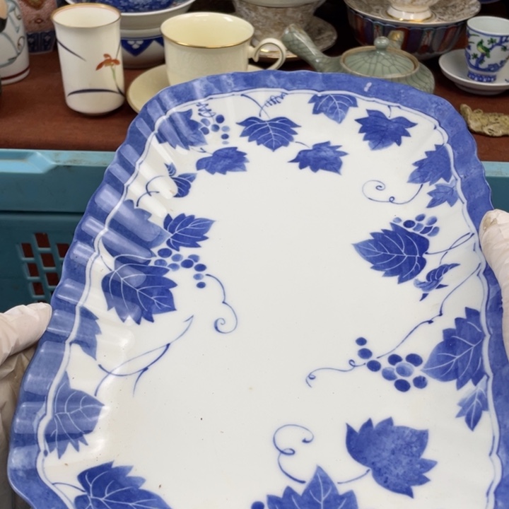 他家瓷器真美…开播了