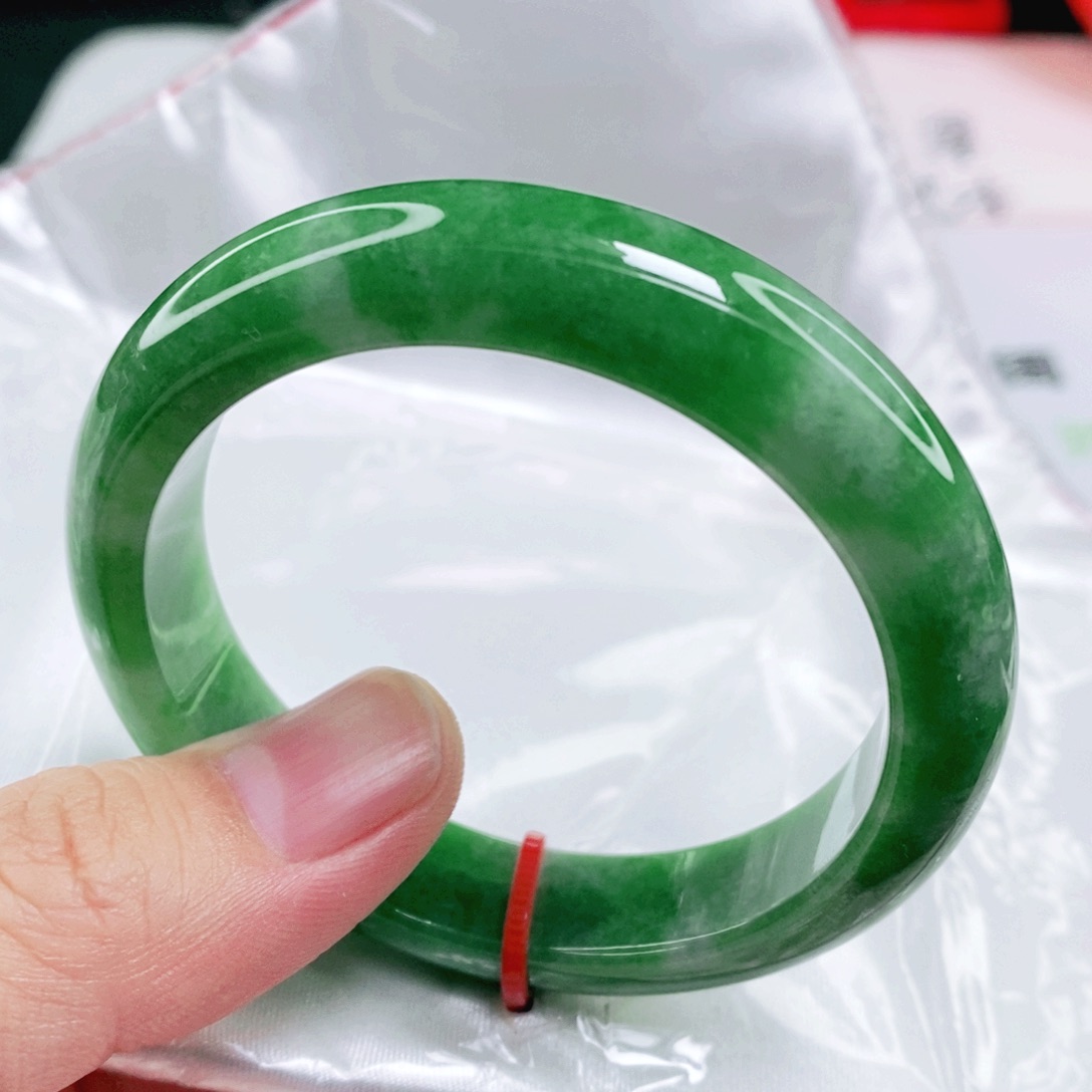 未镶嵌手镯翡翠51.8圈口完整