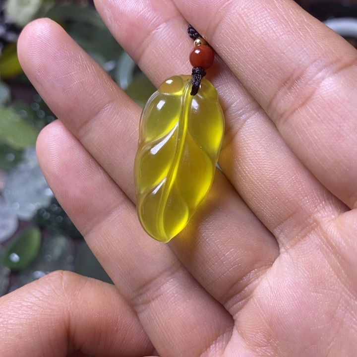 岫玉岫玉颈饰未镶嵌