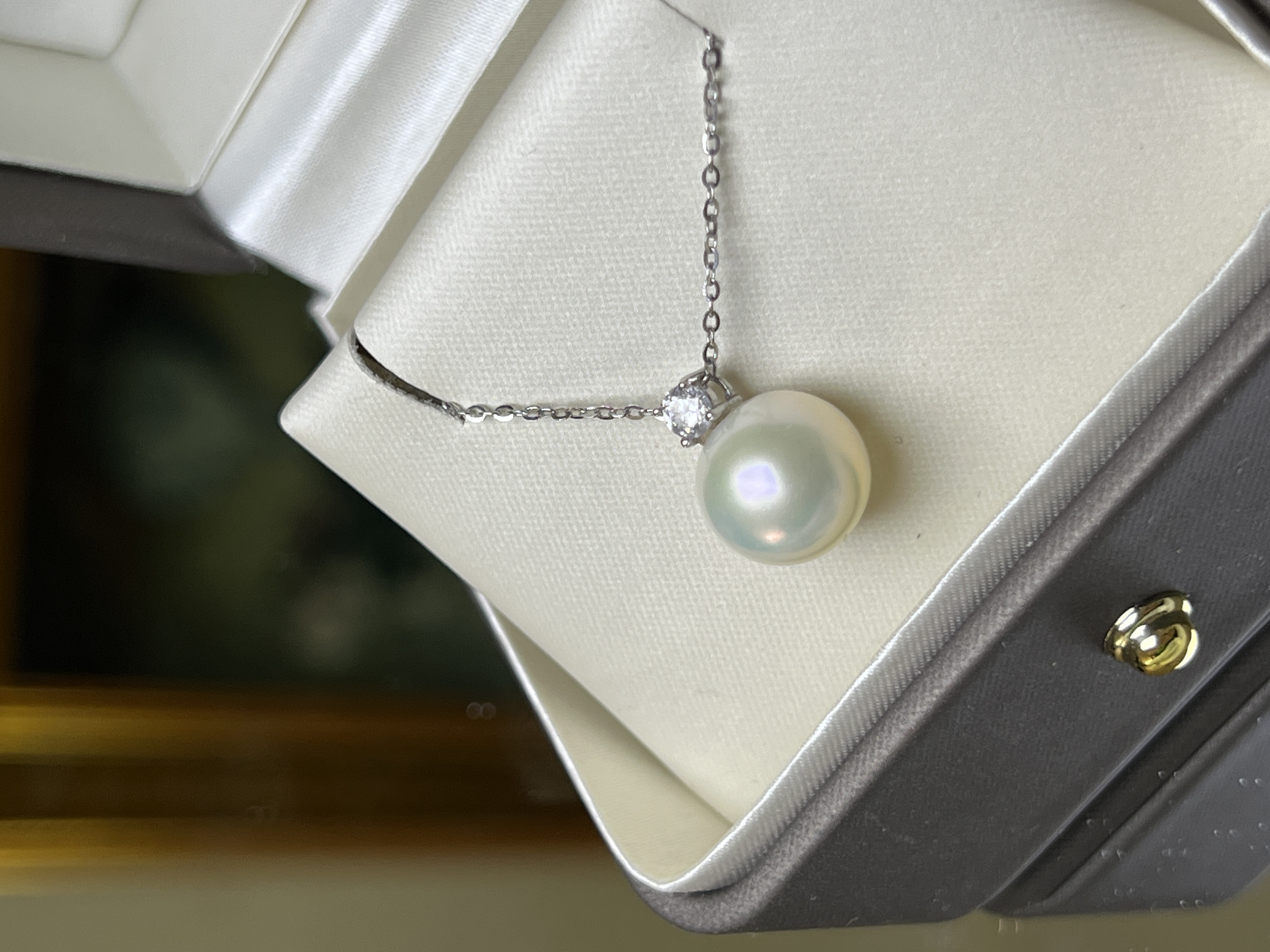 40）11-12mm强光淡水珍珠戴妃吊坠