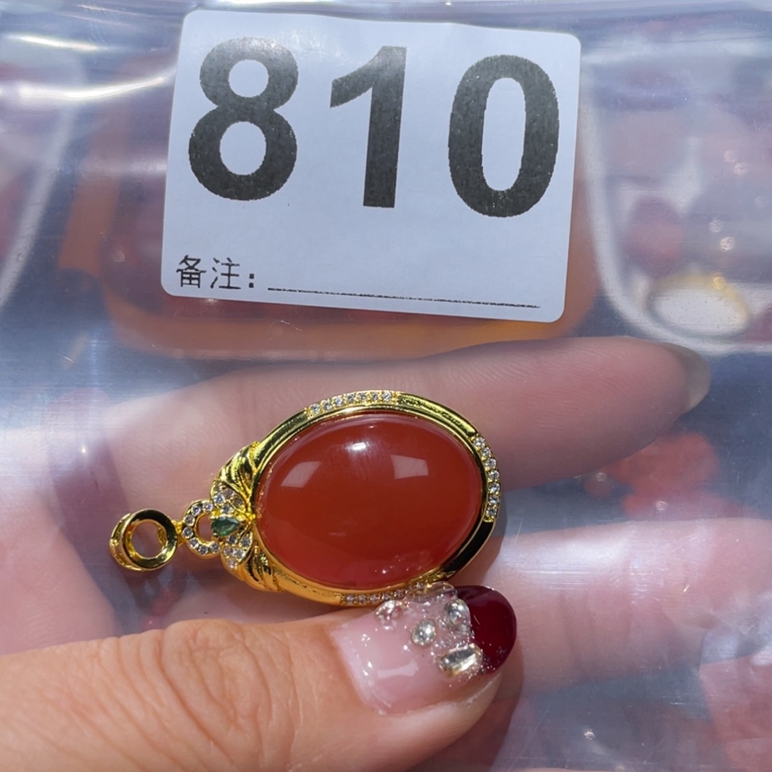 南红玛瑙颈饰合金