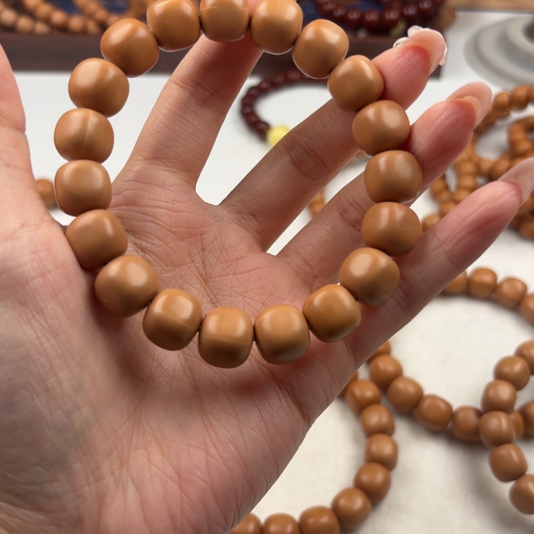 猴头核桃手串全无暇方糖面包11+龙岩料