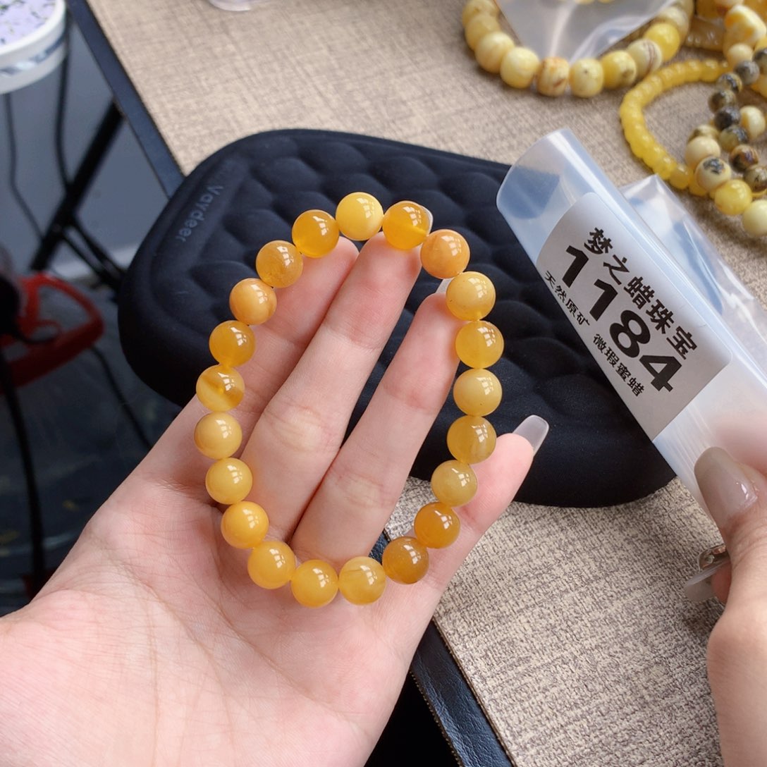 蜜蜡未镶嵌珠宝奇石9.5