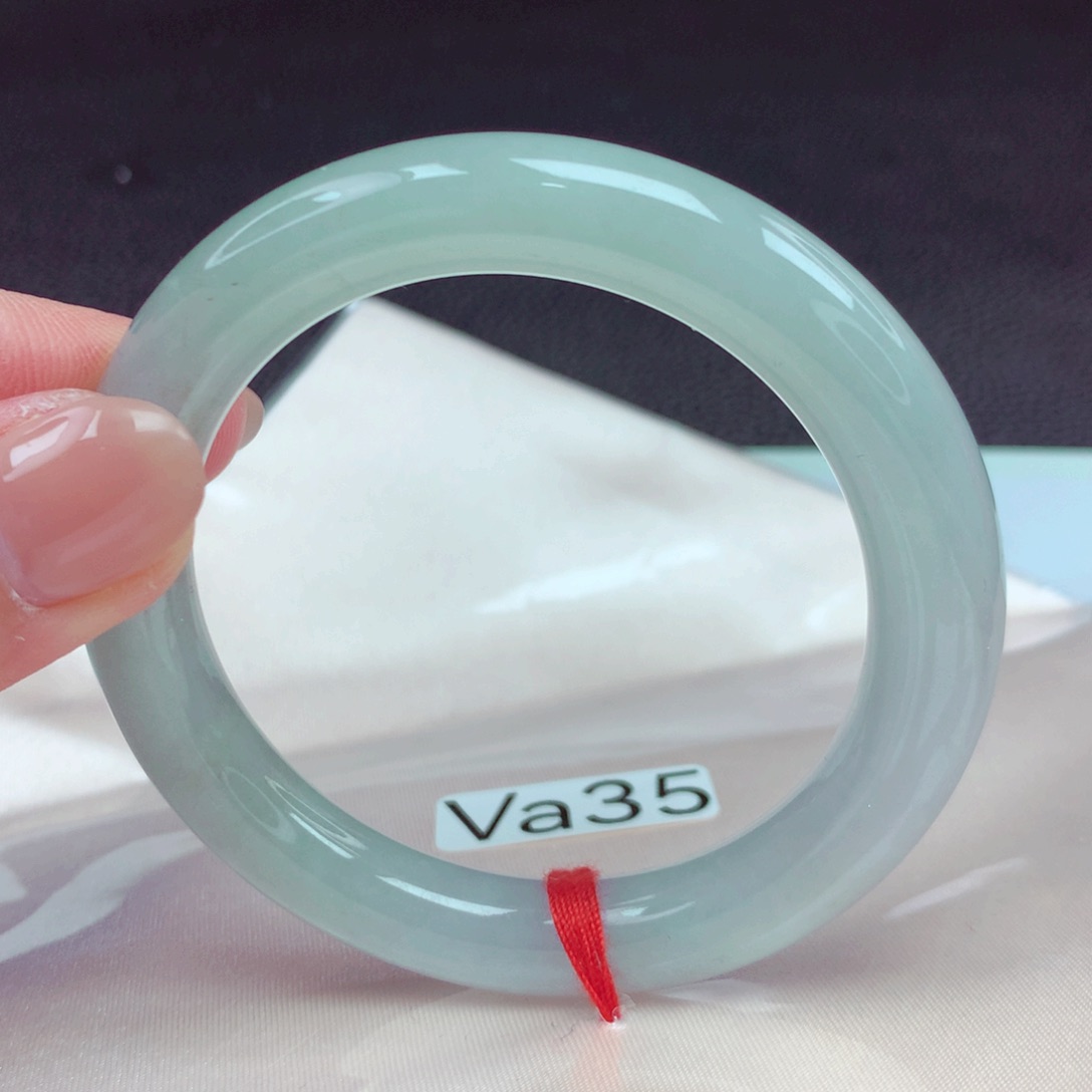 翡翠手镯未镶嵌手镯88