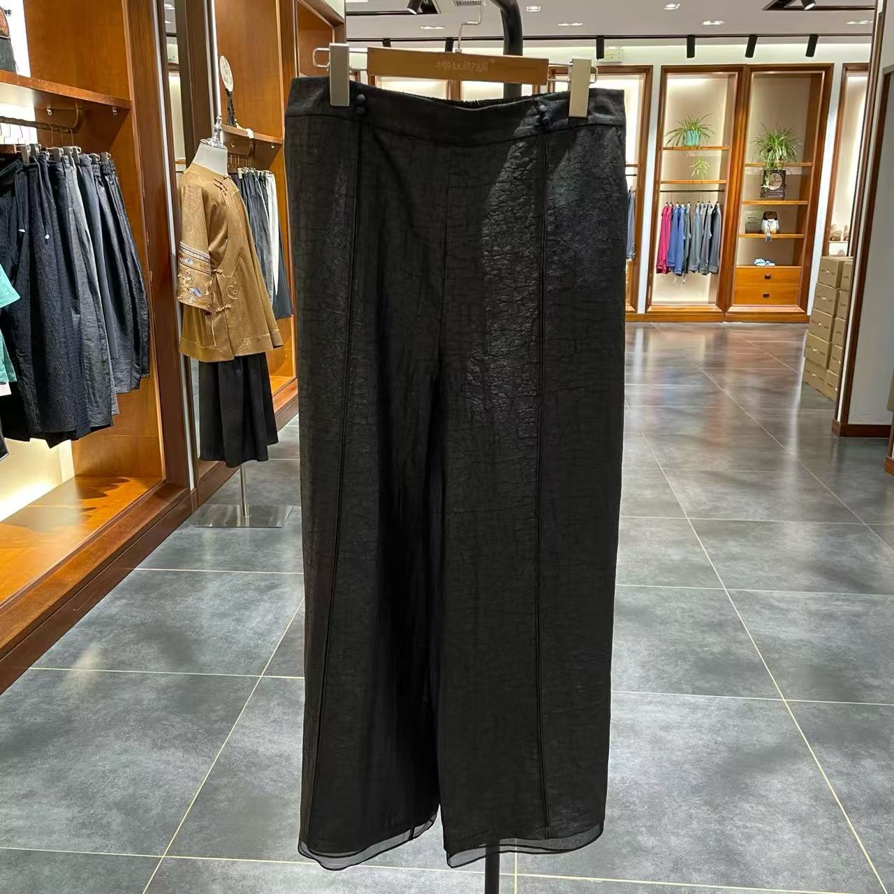 【陈列品】桑蚕丝女裤长裤香云纱长裤女 68003