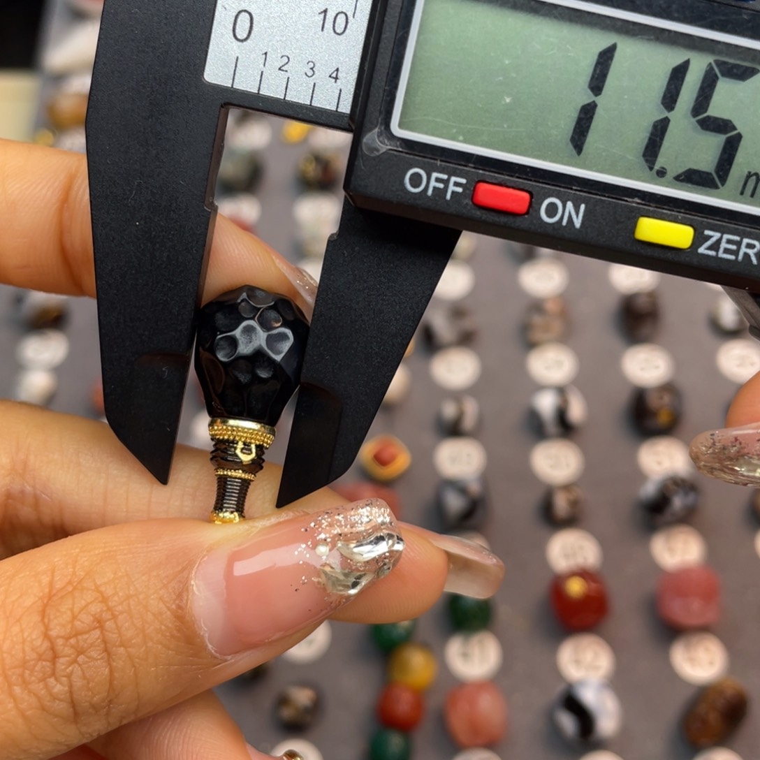 玛瑙/玉髓配饰未镶嵌