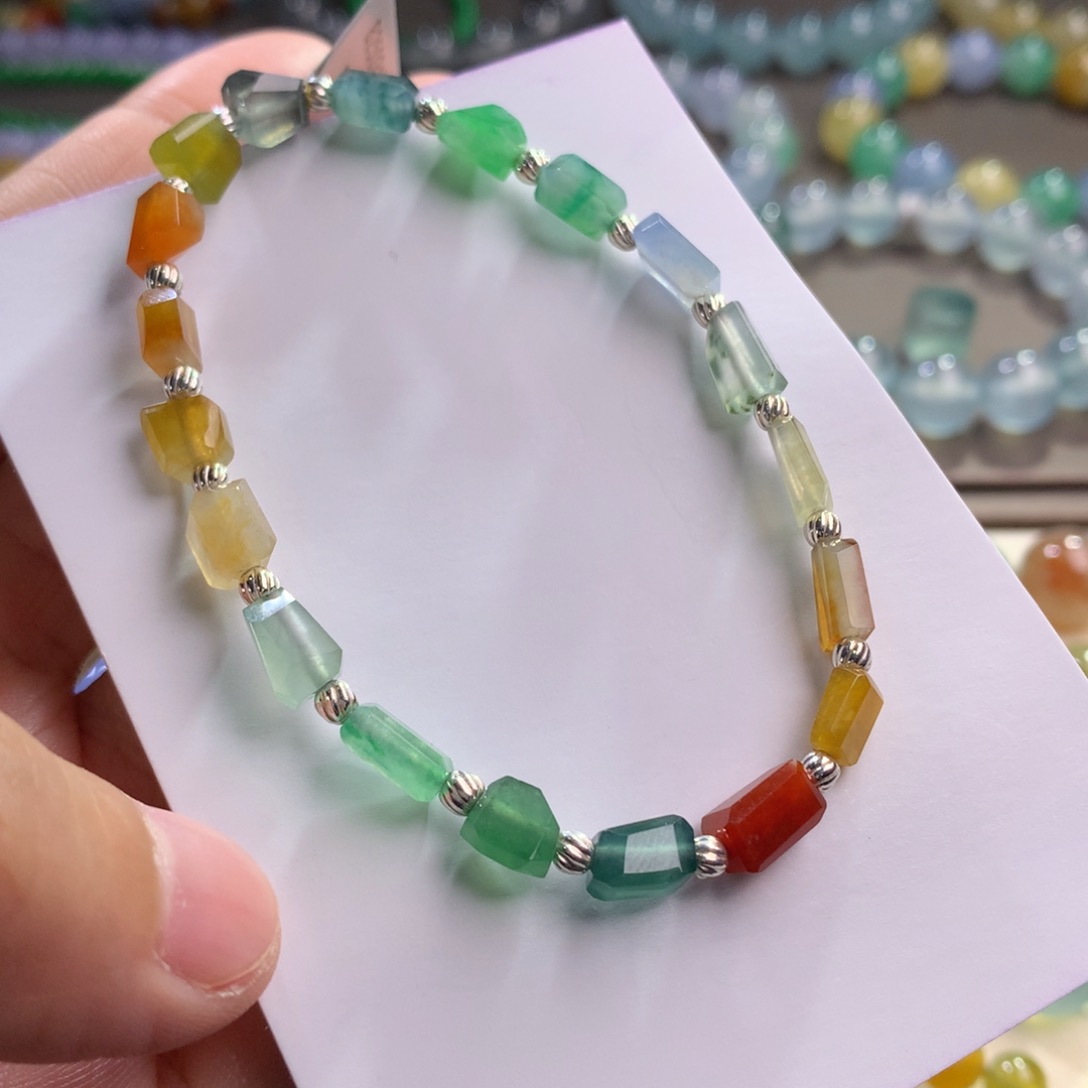 翡翠手链未镶嵌高冰随行彩虹