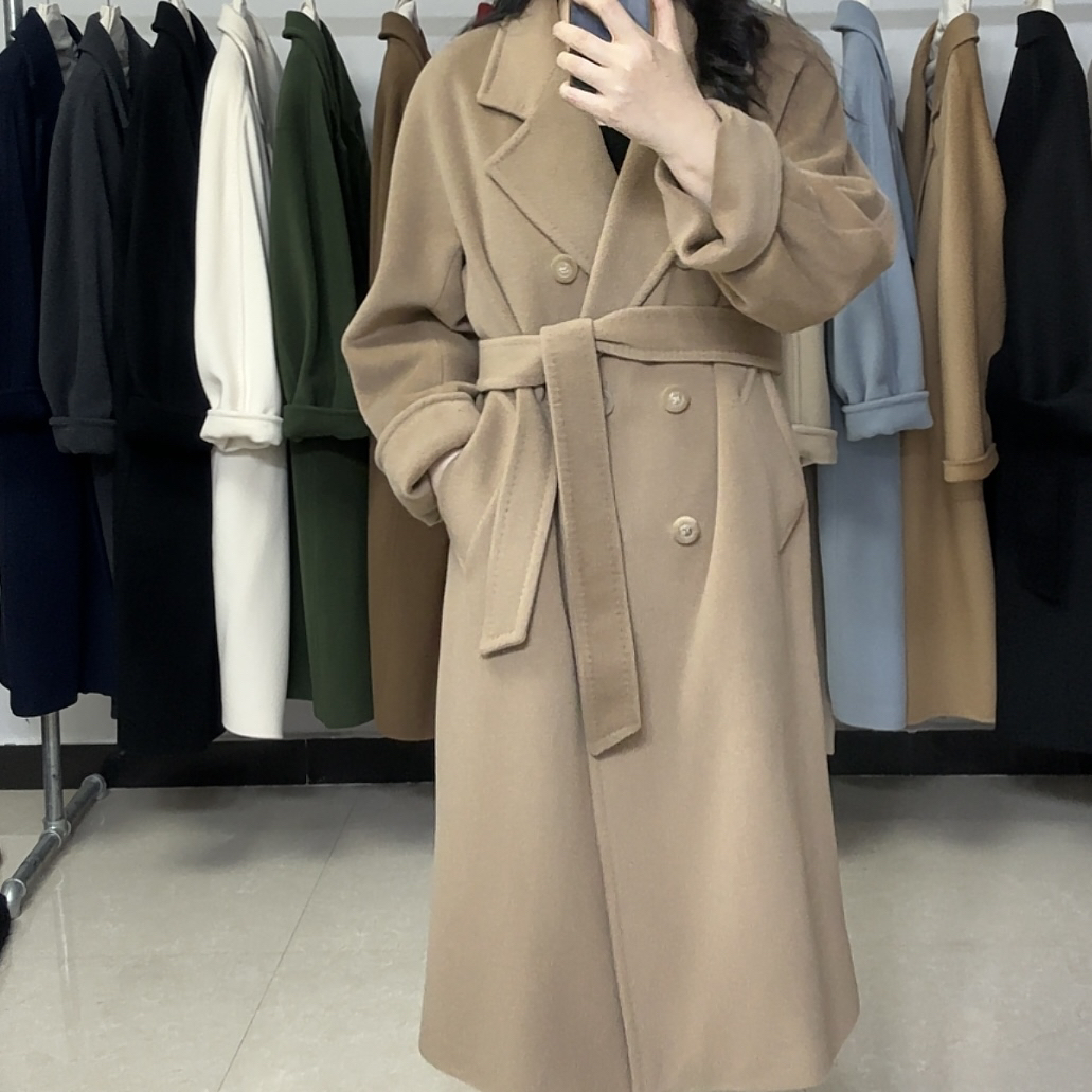 经典双排口时尚百搭带里布加厚长款羊绒大衣