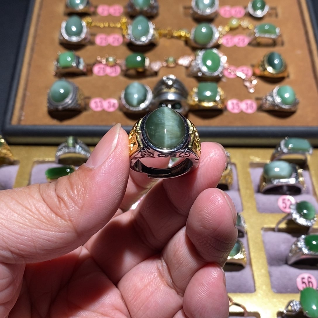 和田玉（碧玉）戒指未镶嵌