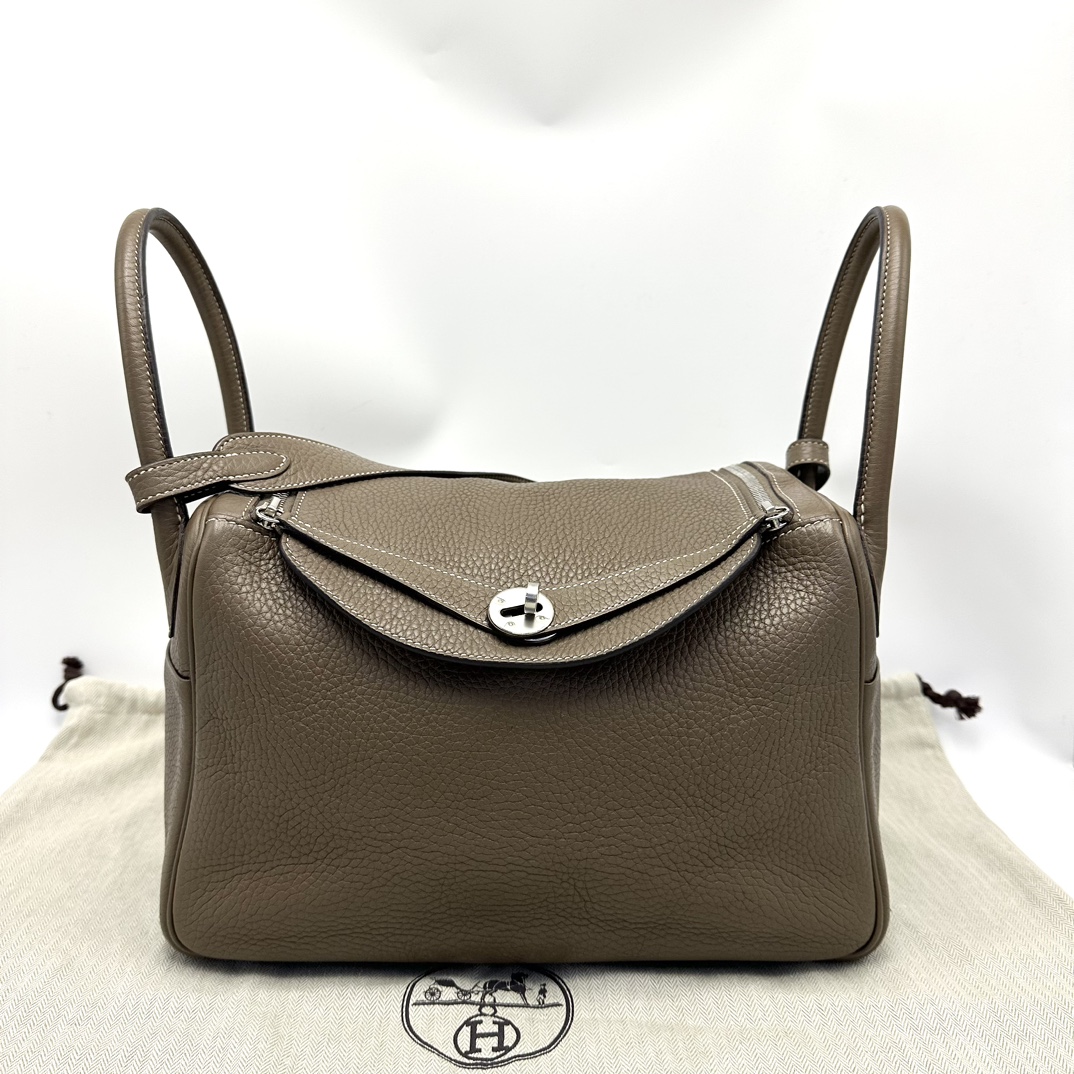95新 Hermes/爱马仕 大象灰银扣Lindy30手提单肩包 00243