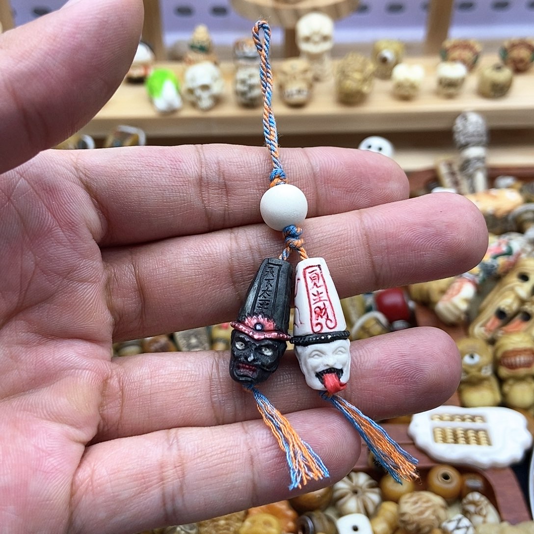 其他驼骨黑白无常一套