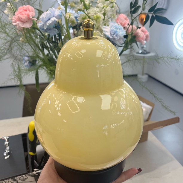 【名品灯饰】中古法式奶油梨子台灯卧室床头温馨氛围装饰