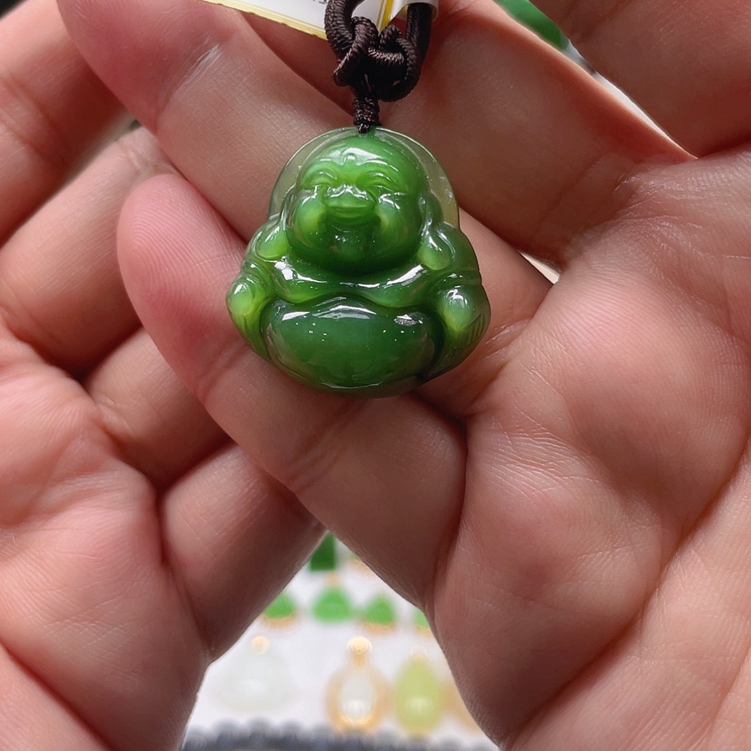 和田玉（碧玉）未镶嵌颈饰