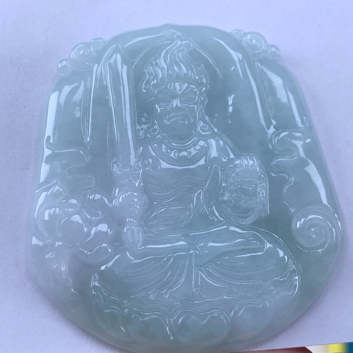 颈饰未镶嵌翡翠不动明王