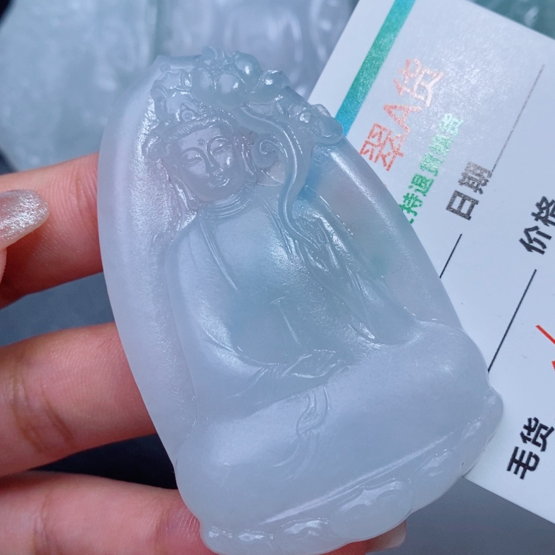 定制翡翠吊坠未镶嵌其*