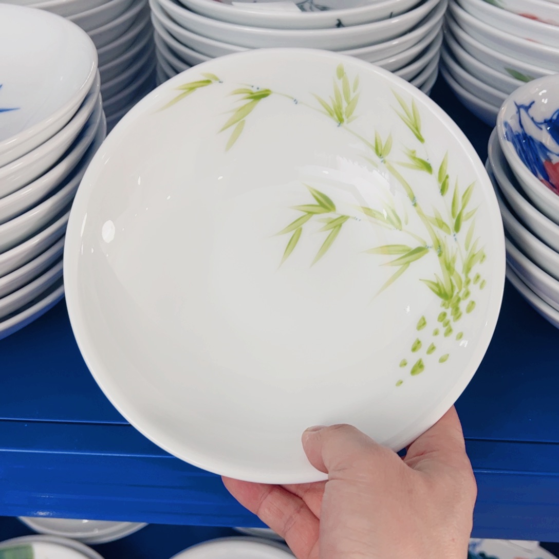 景德镇陶瓷手工手绘制作