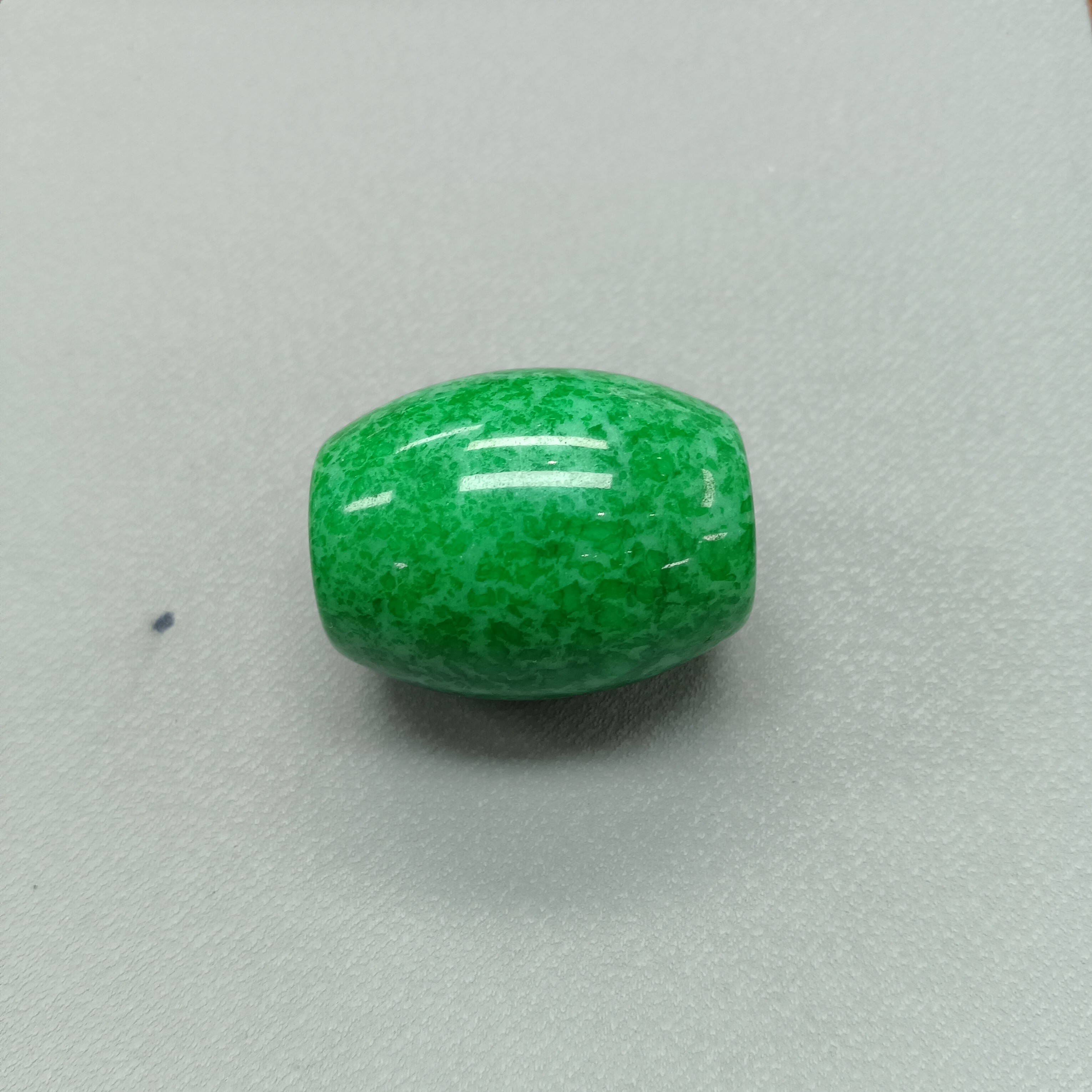 M92号-绿色桶珠吊坠