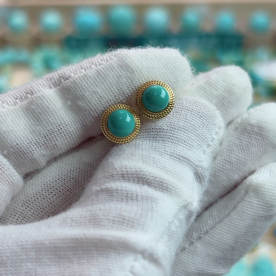 绿松石18K金镶嵌珠宝奇石