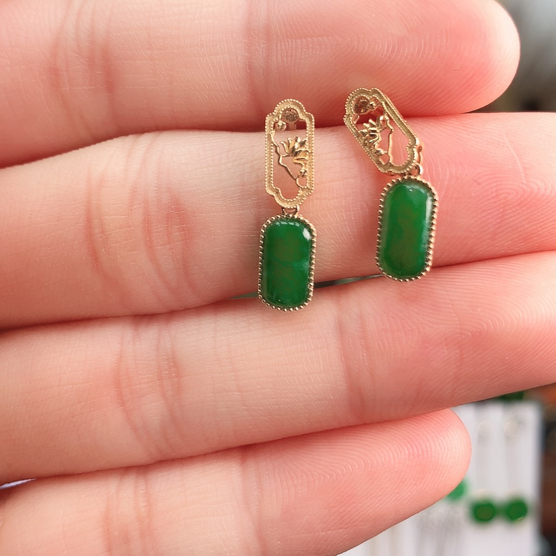 翡翠耳饰18K金镶嵌耳饰