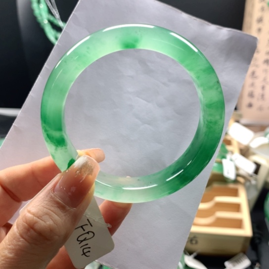 石英质玉手镯58未镶嵌之**豆