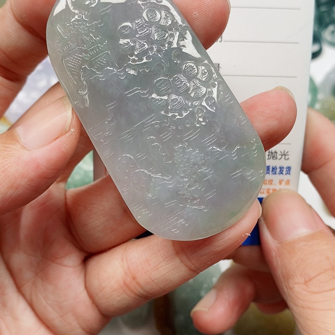 颈饰未镶嵌翡翠山水