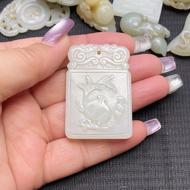 和田玉挂件未镶嵌乐*乐