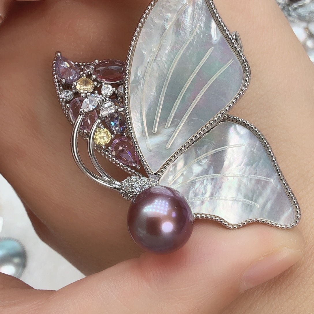 淡水珍珠未镶嵌胸饰