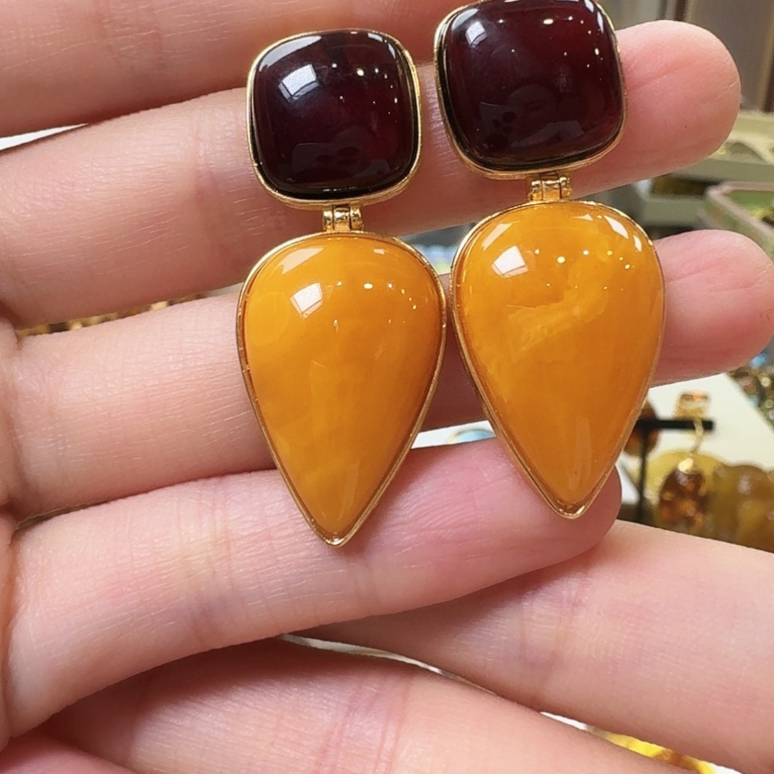 琥珀未镶嵌颈饰耳坠