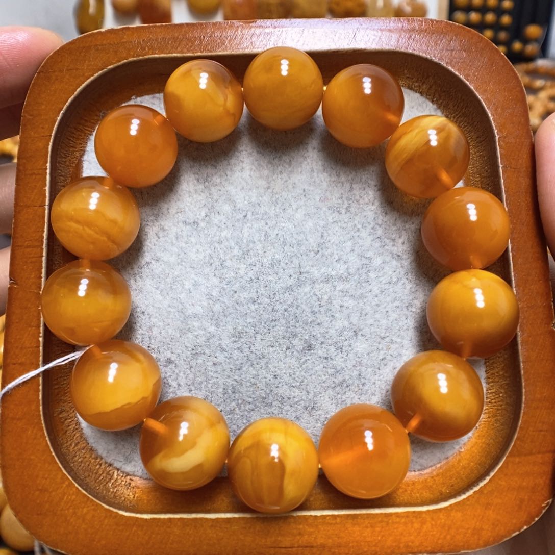 蜜蜡手链未镶嵌蜜蜡