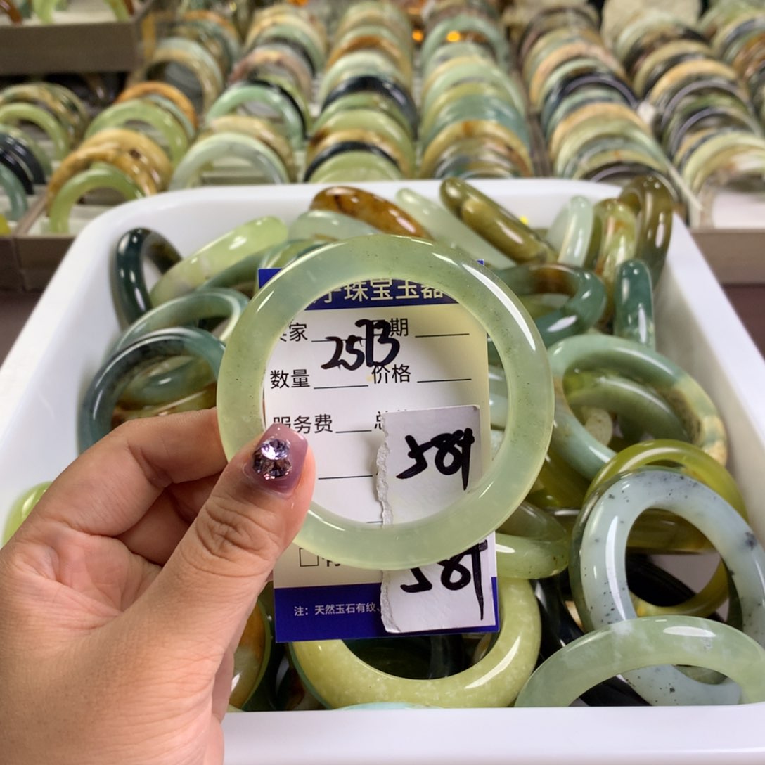 蛇纹石玉未镶嵌手镯2573