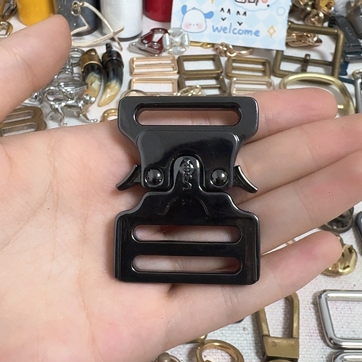 2.8内径纯合金插扣4元一个