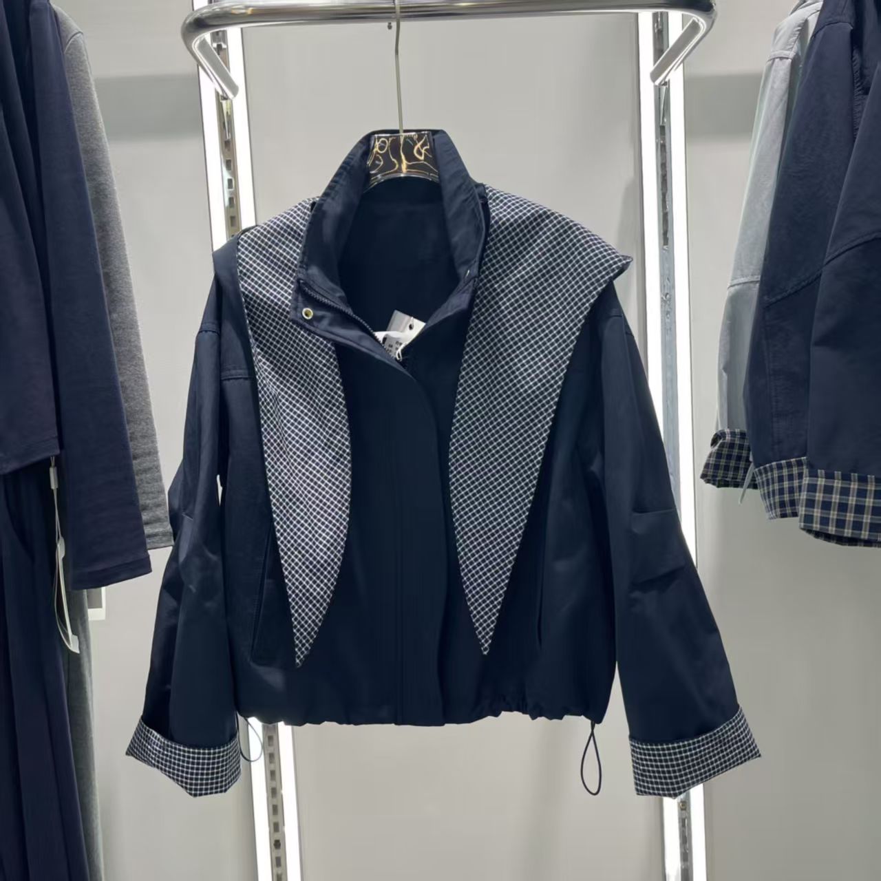 时尚休闲可脱卸连帽格子拼接短外套女25秋季新款洋气显瘦百搭上衣