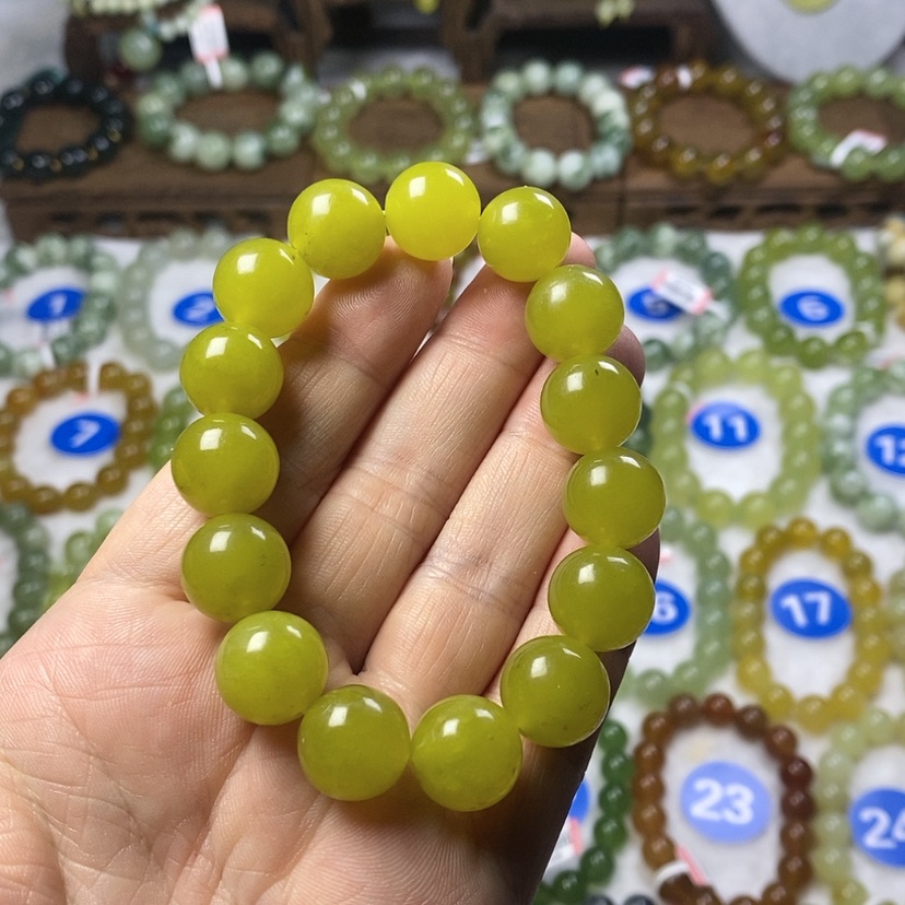 【闪购商品】蛇纹石玉手串未镶嵌卡14