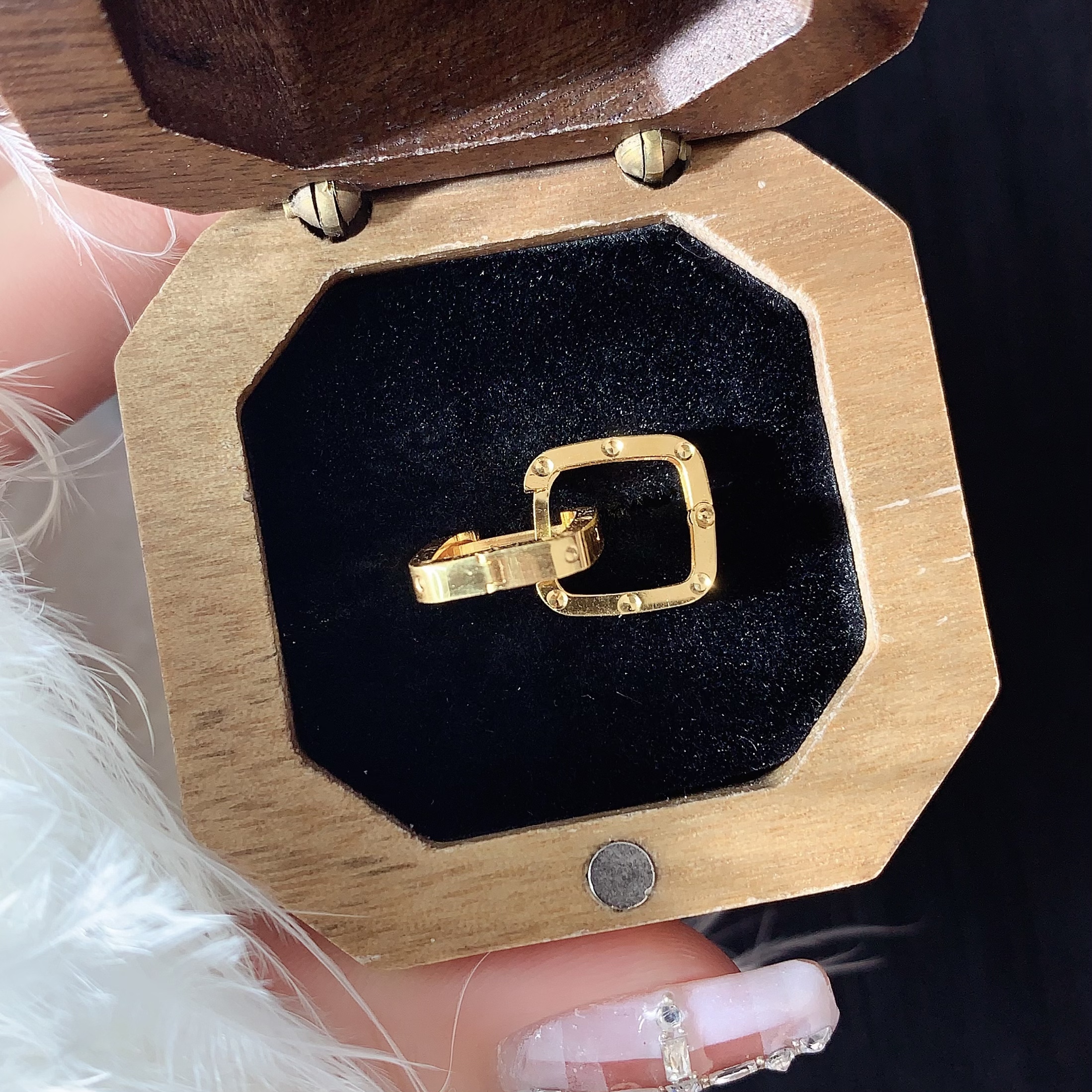 【伟新源】足金999 5G工艺 卡家方耳扣2.38克