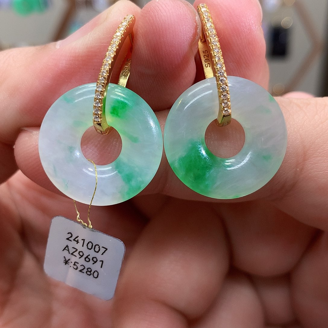 银S925镶嵌翡翠耳饰天然翡翠耳饰