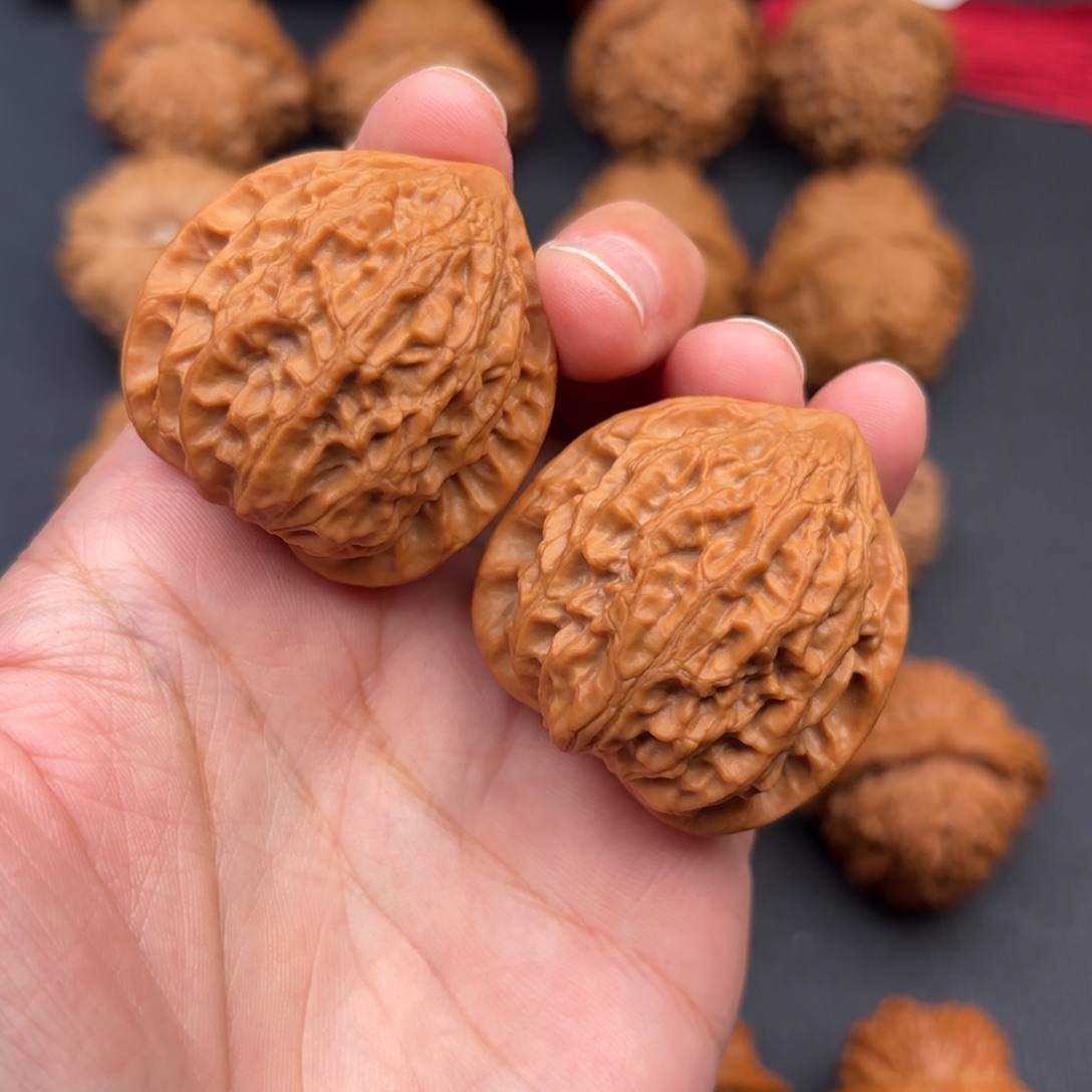 文玩核桃把件?***君金牛39