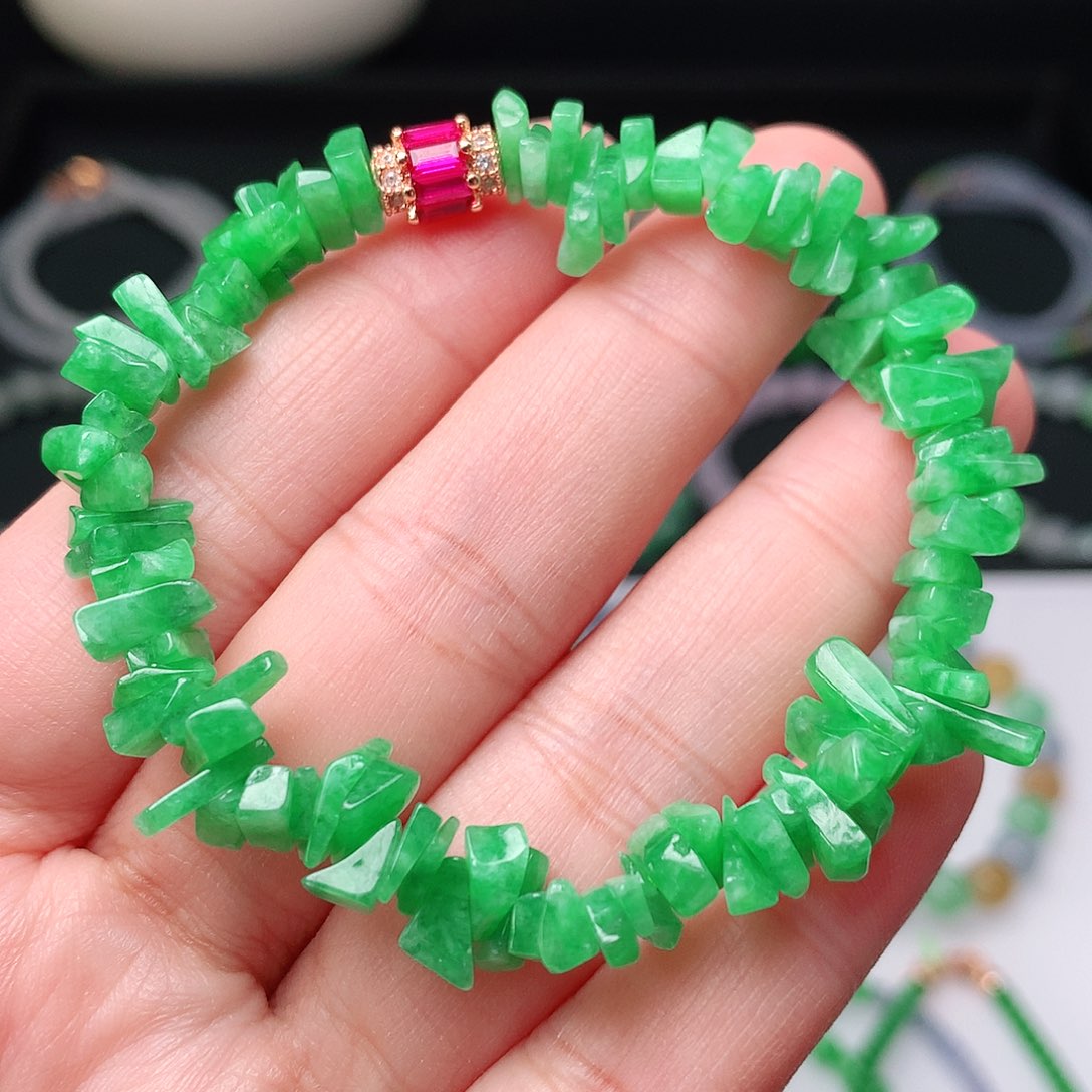 翡翠手链未镶嵌翡翠