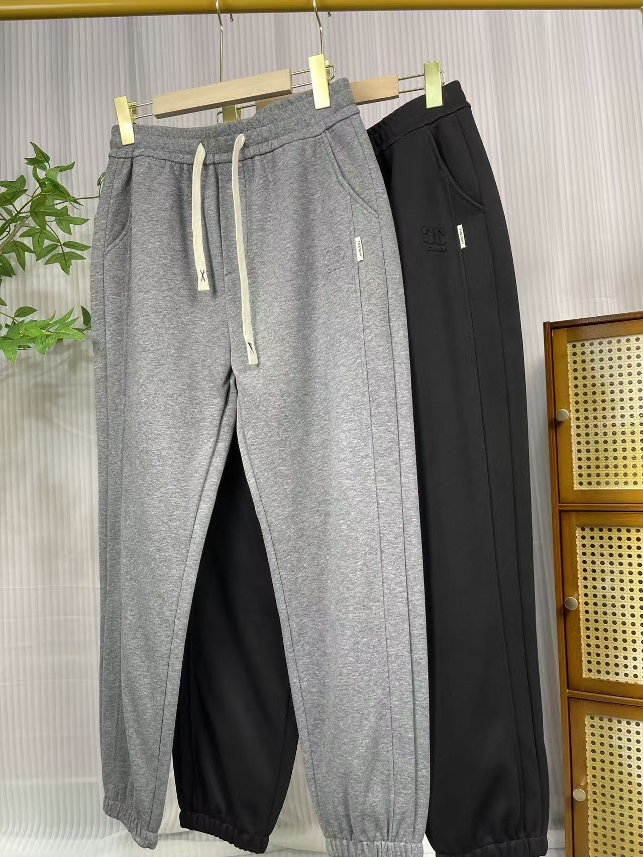 男款长裤束脚口卫裤高街男士束脚休闲卫裤刺绣2025秋季休闲百搭
