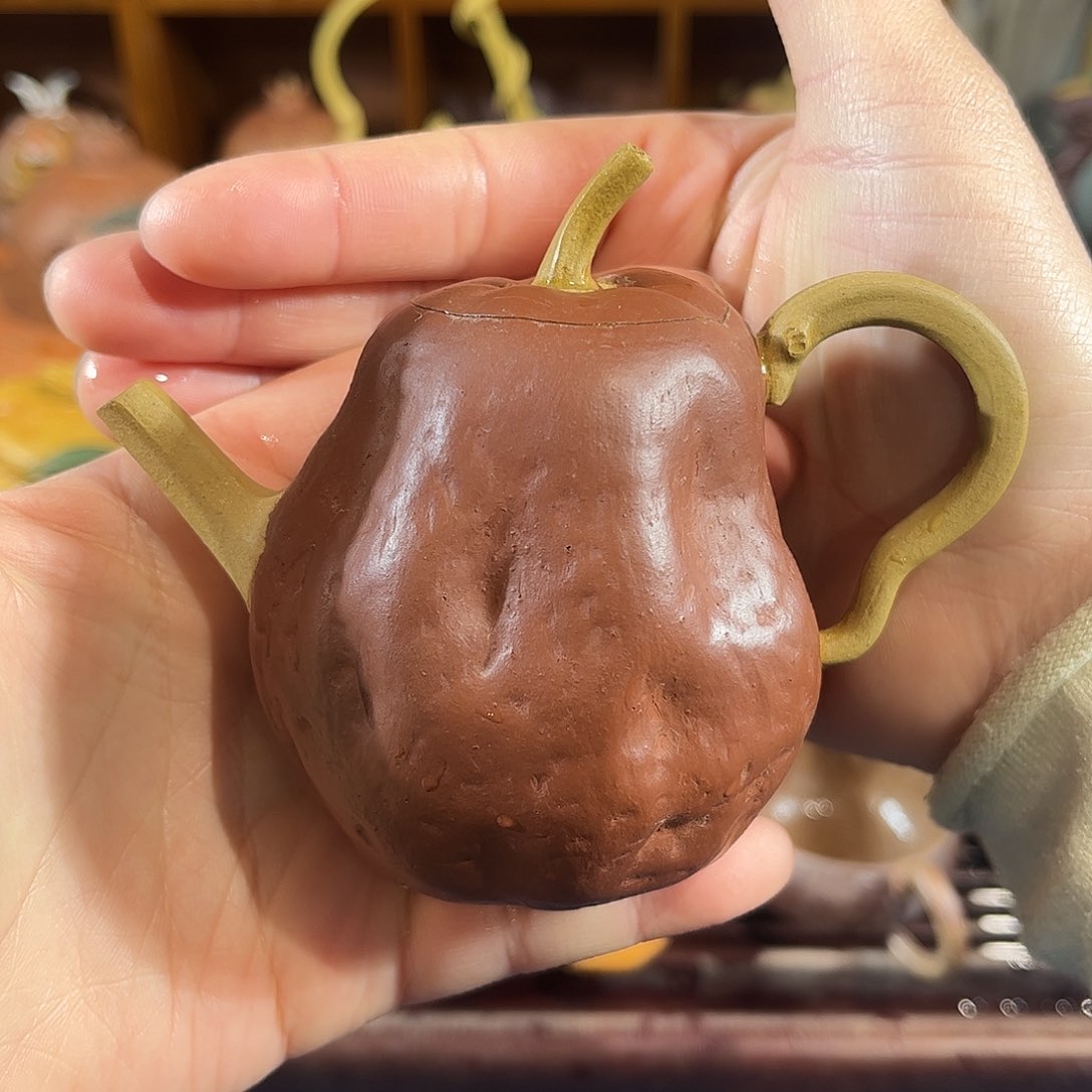 紫砂茶杯早早有喜