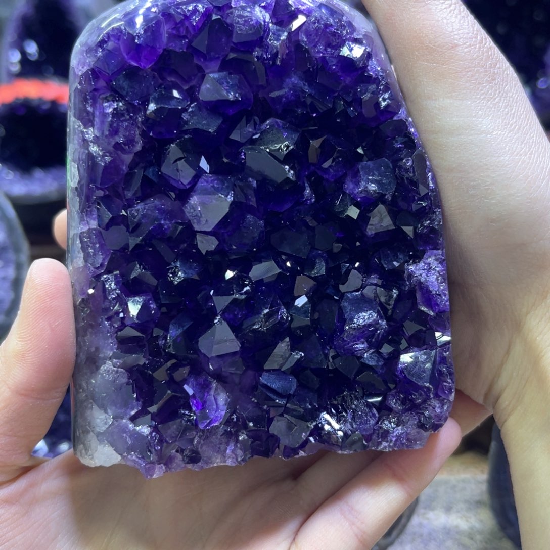 紫晶摆件未镶嵌紫水晶