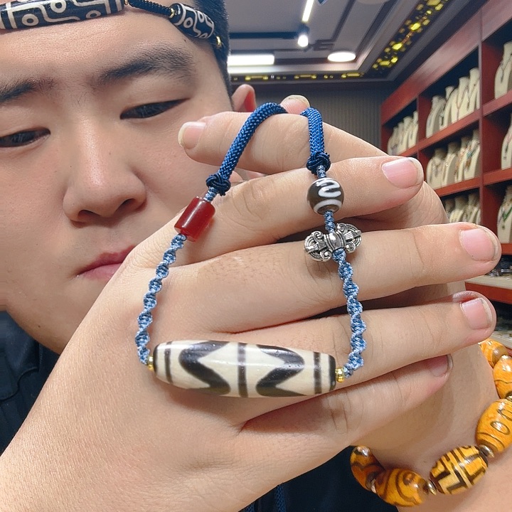 未镶嵌玛瑙/玉髓珠宝奇石