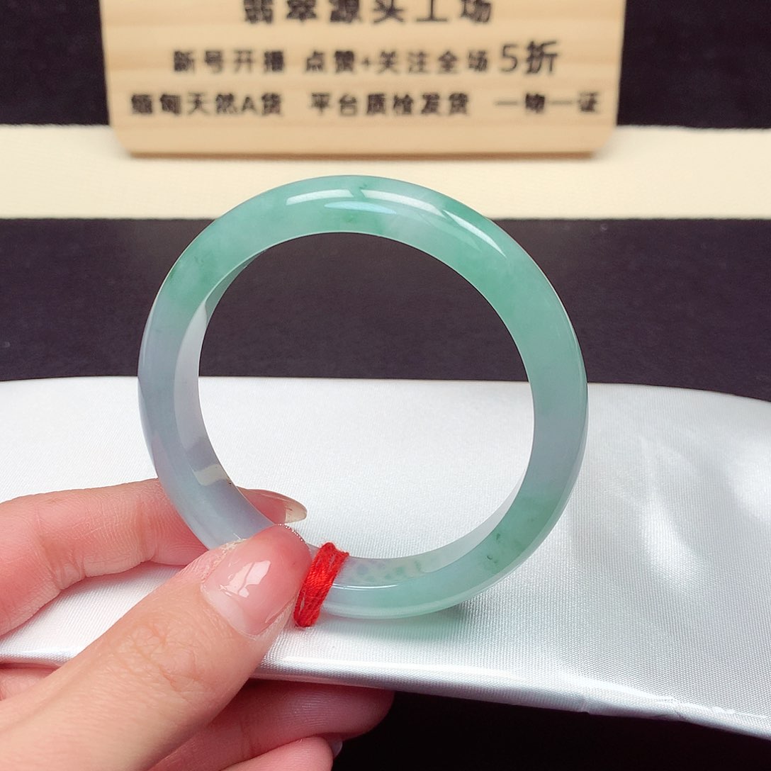 翡翠手镯未镶嵌433号