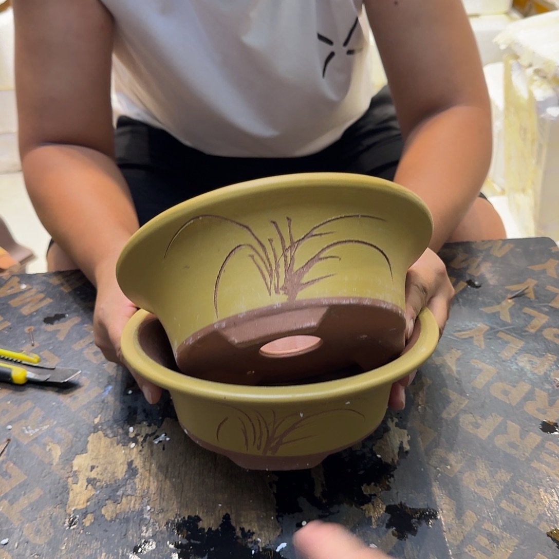 紫砂花盆瑕疵和瑕疵