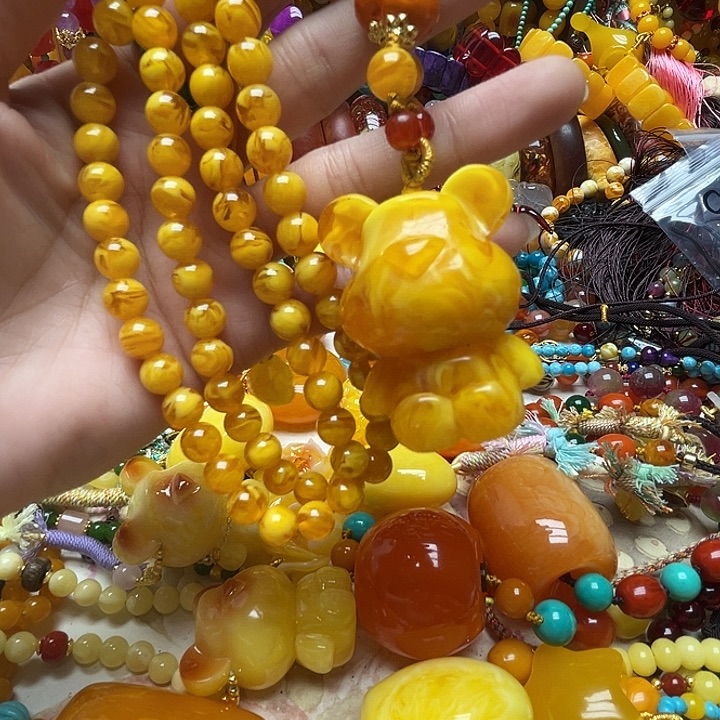 树脂制品912小熊毛衣链