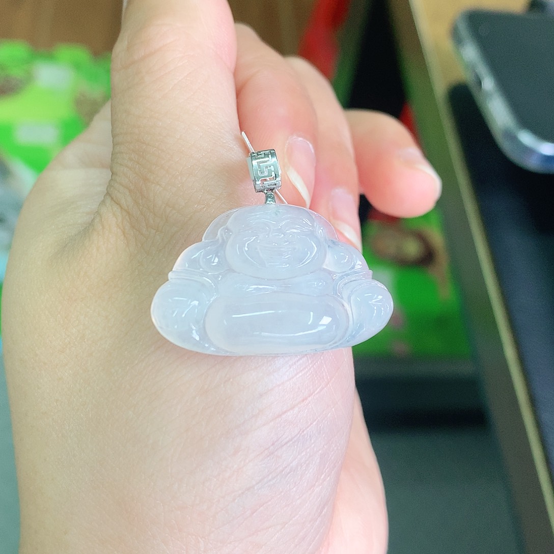 翡翠颈饰18K金镶嵌佛公